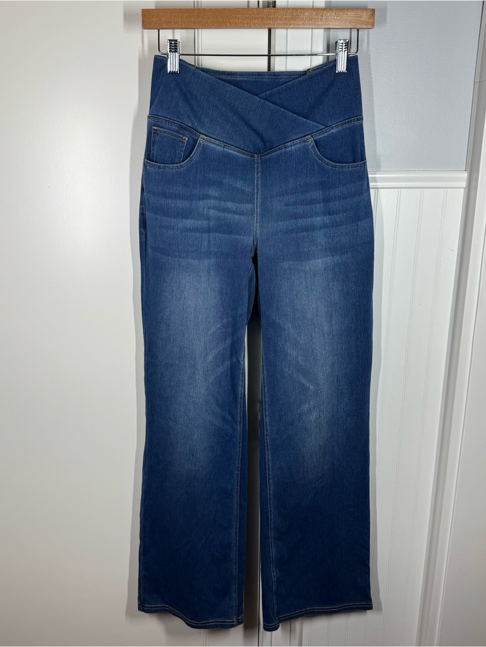 Halara Flex™ Crossover High Waisted Tummy Control Casual Straight Leg medium nwt